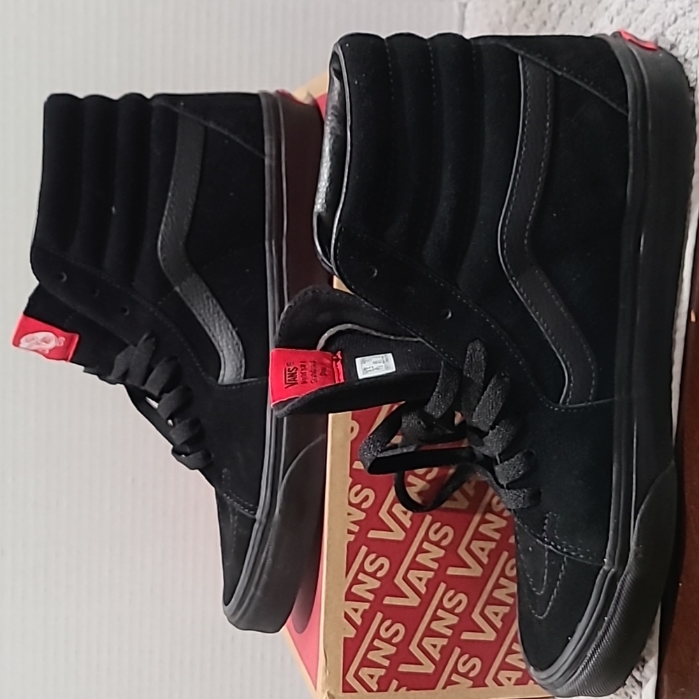 Vans SK8 Hi Old School Black/Black Suede 8.5 Men 10.0 Women.